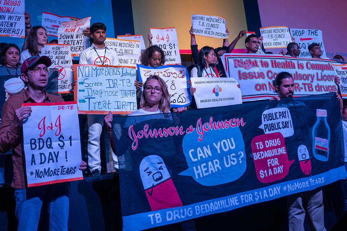 The moment protesters take over the stage during the official opening ceremony of the 50th Union Conference on Lung Health on 30th October 2019.