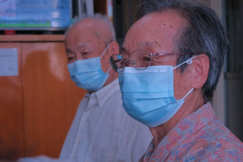 Hong Kong: Doctors Without Borders partners with local NGO to launch mobile vaccination programme for homebound elderly 