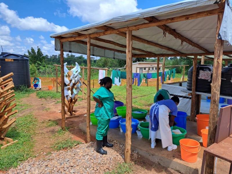 One month after the declaration of the Ebola epidemic: What Doctors Without Borders is doing in Uganda