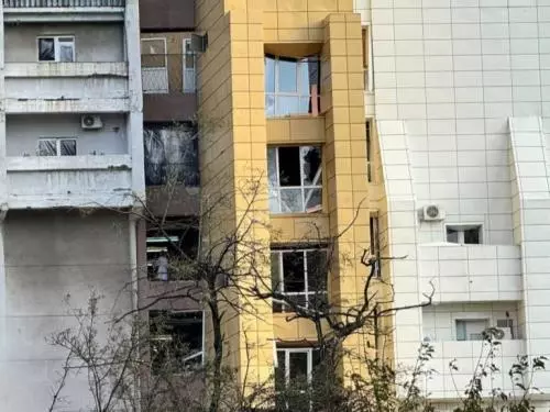 Ukraine: Dahil sa pagsalakay sa mga imprastrukturang sibilyan at medikal, at sa pagdami ng mga nasusugatan o namamatay, tila wala nang ligtas na lugar sa bansa