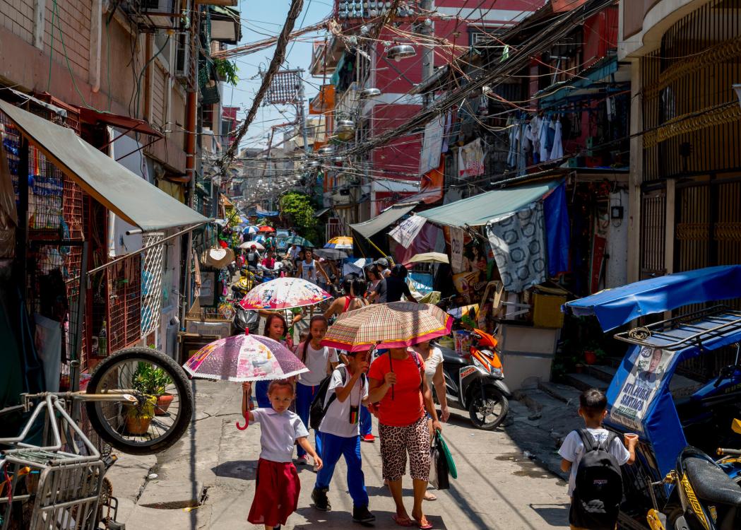 In Tondo, Manila, MSF worked with local NGO Likhaan. This photo was taken in 2019, before the pandemic. ©Melanie Wenger