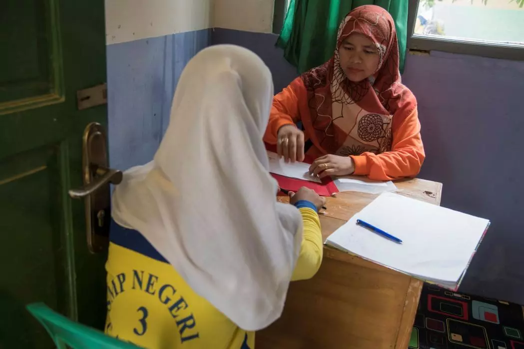 After the reactivation of the adolescent school health programme in junior high school SMP N 1 Carita, the students now know where to go if they have any health concerns. ©Eka Nickmatulhuda