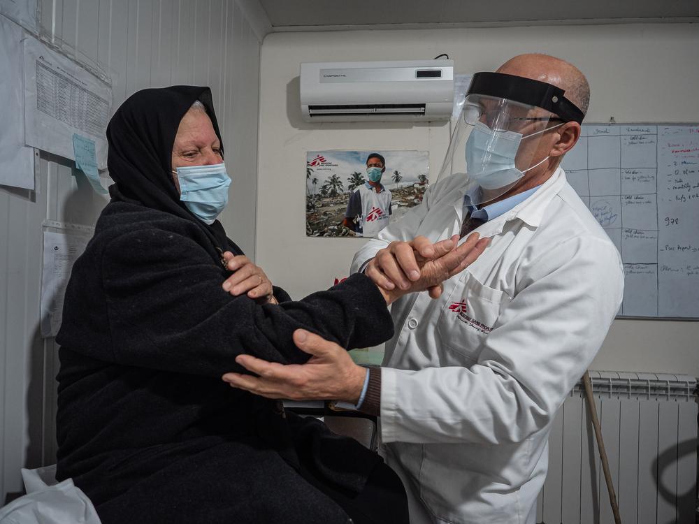 Fawziyya Al-Sahili, 64, suffers from high blood pressure, diabetes (and osteoporosis). She regularly visits the MSF clinic in Hermel.