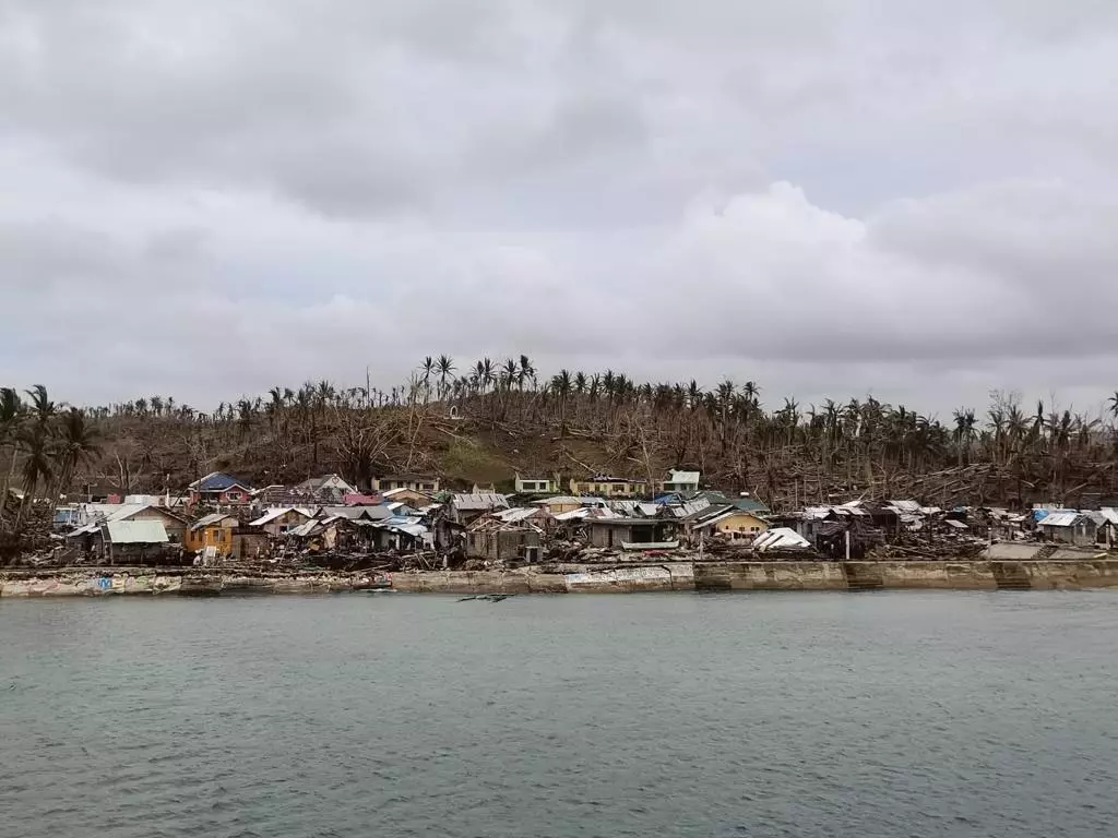 Our Doctors Without Borders / #MSF team saw first-hand the destruction brought by Typhoon Rai (Odette) in the #Philippines. The photos show the impact of the typhoon in Siargao Island, including Siargao District Hospital.