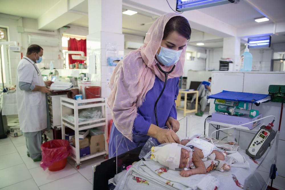 MSF pediatricians look after newly born babies in the neonatal ward at the MSF Khost maternity hospital