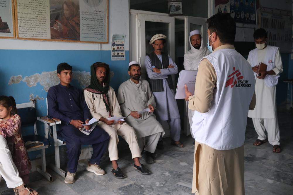 MSF health promoter Noor-U-Rahman explains the danger signs to look out forduring pregnancy to a group of caretakers at the MSF-supported Tani comprehensive health centre, Khost province.