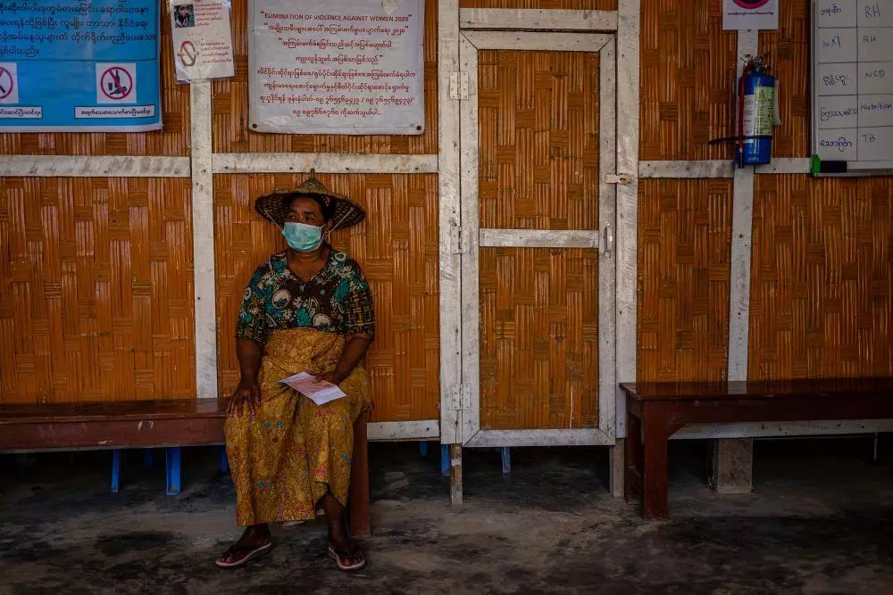 Woman, Rakhine state, Myanmar. March 2022 © Ben Small