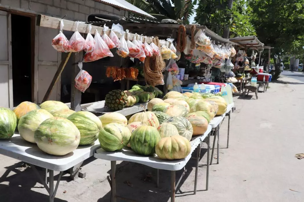 More than 90 per cent of people in Kiribati don’t get the recommended amount of fruit and veg, with most people eating less than one portion of fruit per week. 