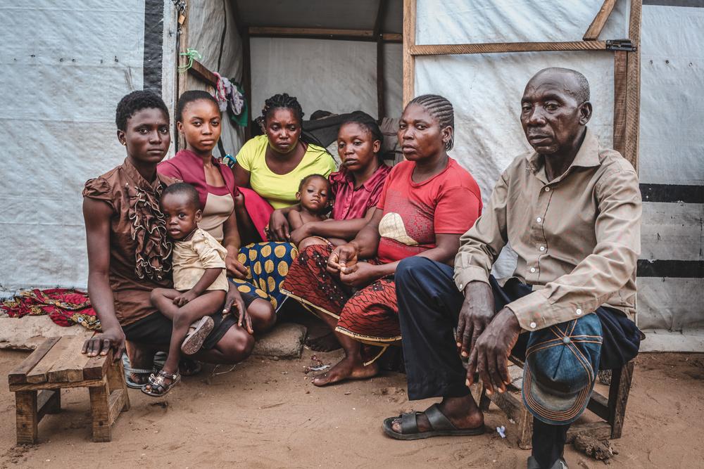 Edward Nyam and his family have been living in Mbawa camp since January 2018, when violence forced them to leave their home in Guma. Before they left, one of Edward’s sons was killed in the violence. Benue, Nigeria, 2020 © MSF/Scott Hamilton