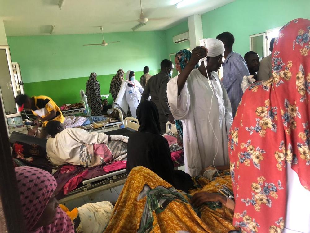 Scenes from within South Hospital, El Fasher, North Darfur, where multiple people have been wounded in the fighting. Sudan, April 2023. © MSF/Ali Shukur