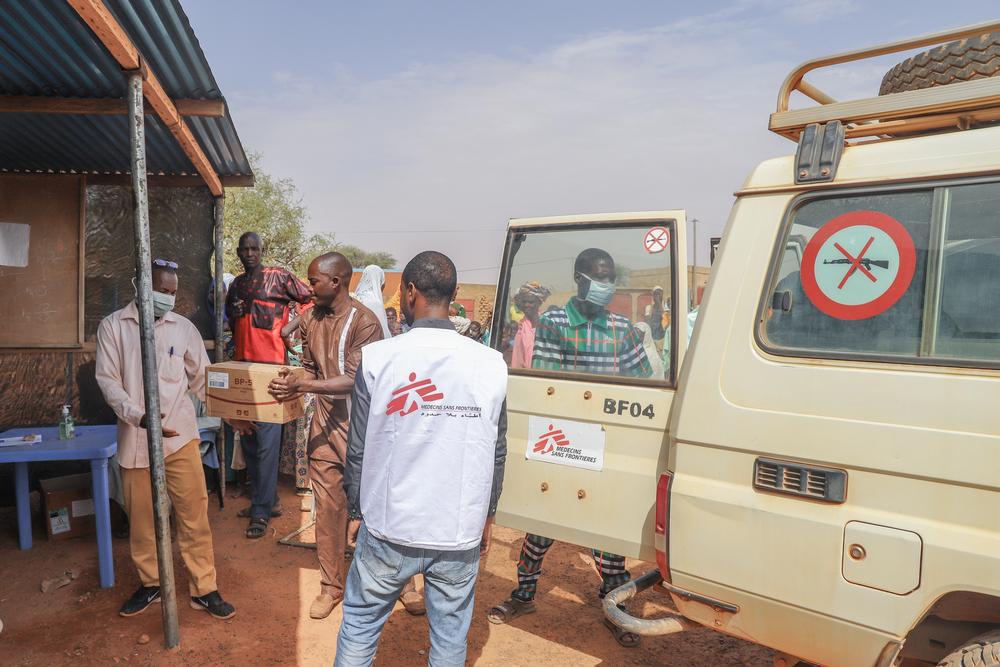 BP-5 boxes arriving at distribution site. Burkina Faso, April 2023. © MSF/Nisma Leboul