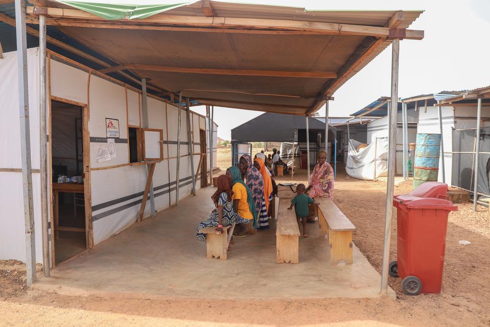 Patients waiting for their drug prescription at Advanced Health post. Burkina Faso, April 2023. © MSF/Nisma Leboul