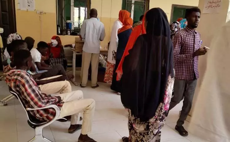 Scenes from within South Hospital, El Fasher, North Darfur, where multiple people have been wounded in the fighting. Sudan, April 2023. © MSF