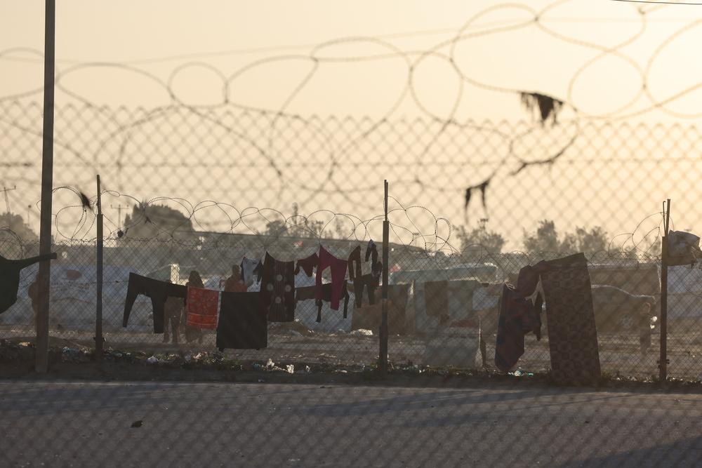Palestinians in Rafah on the Egyptian border – once a town of 300,000, but now hosting 1.5 million displaced people from all over Gaza. January 2024 © MSF