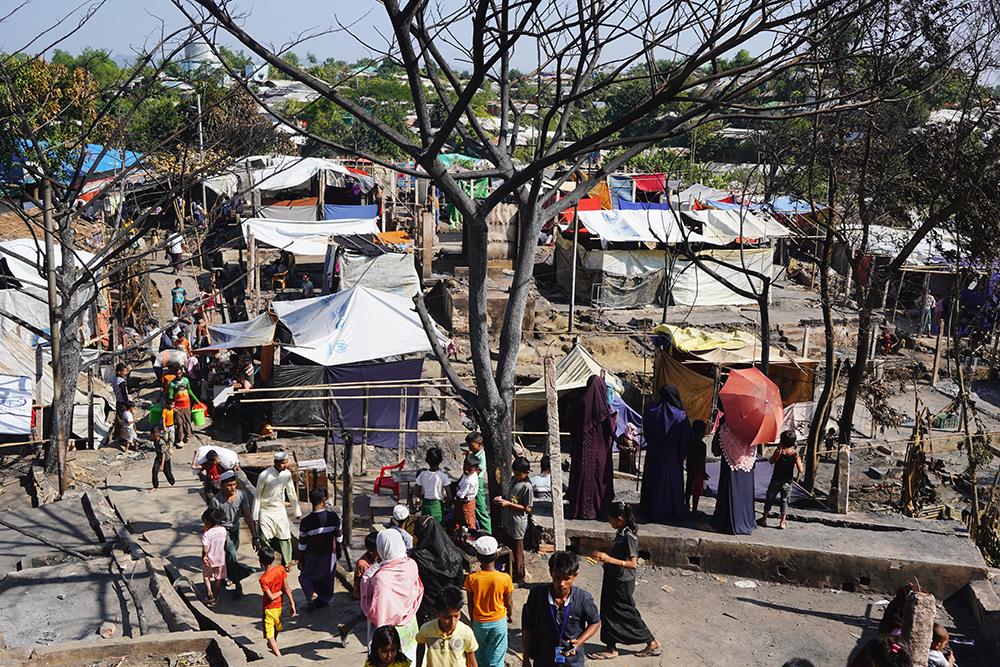 孟加拉国科克斯巴扎尔（Cox’s Bazar）33个营地中的5号营地。© Jan Bohm/MSF