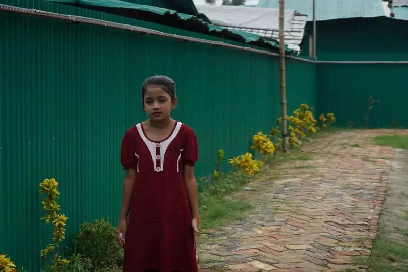 A little girl named Kismat Ara 