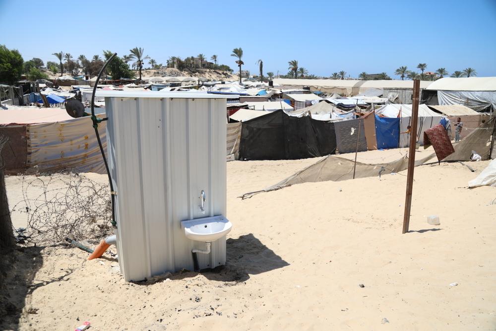 Latrine installed by PARC with the support of MSF in Khan Younis, Gaza.