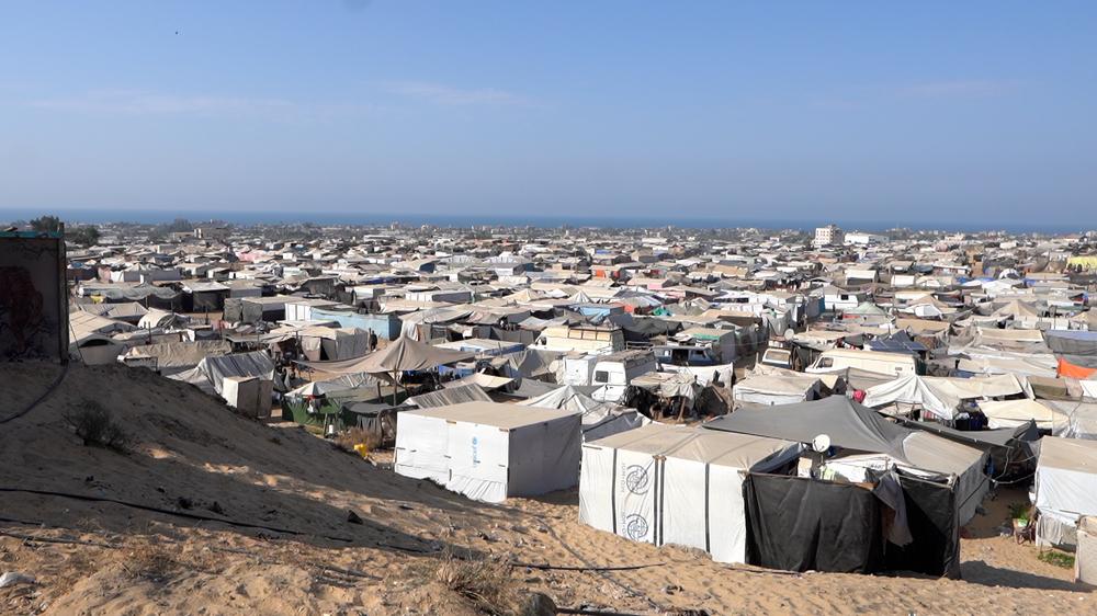 A view of overcrowded tents in the Attar area of Khan Younis, South Gaza