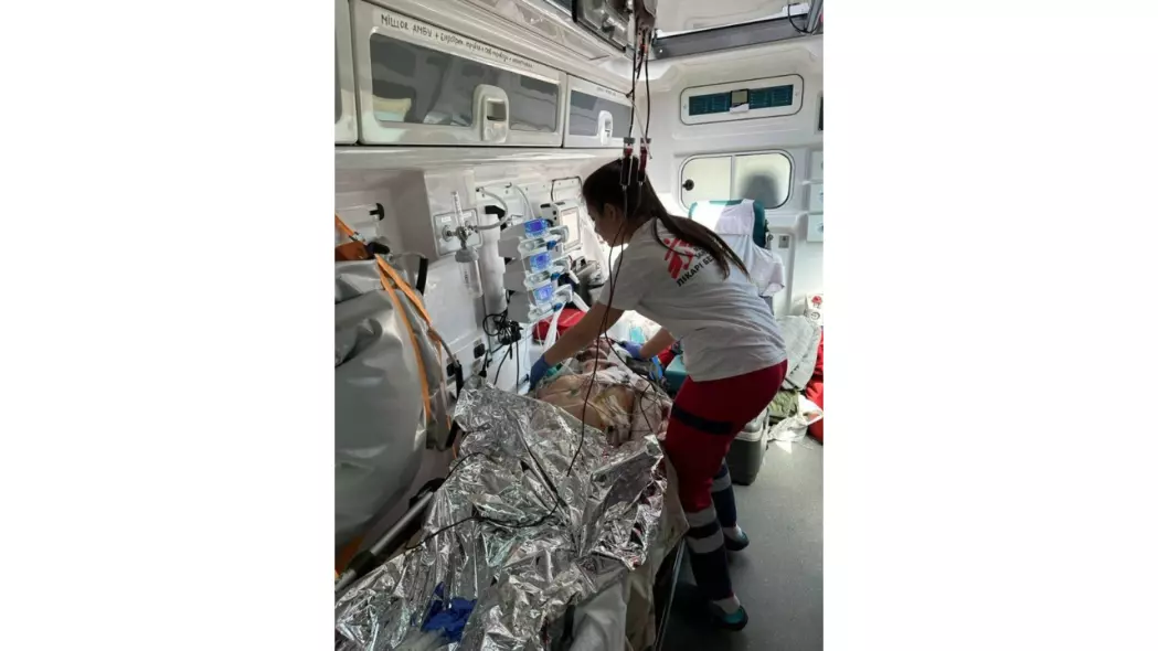 MSF team responding to the mass casualties from the Maranets bus bombing 