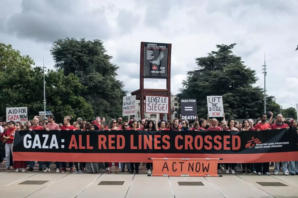 MSF red line stunt