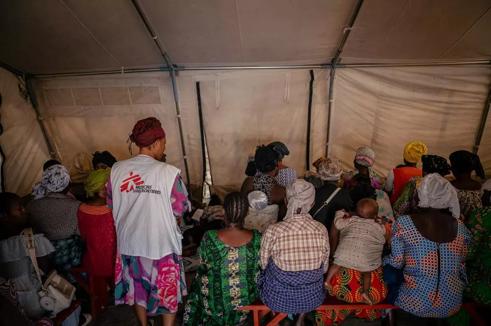 MSF staff with patients