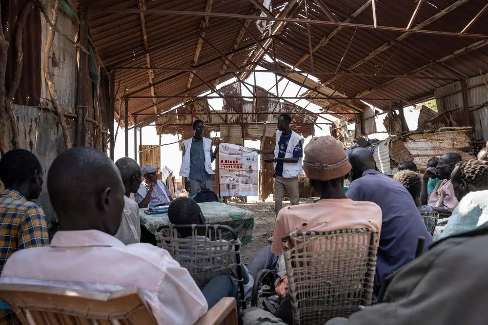 MSF health promotion team giving talk