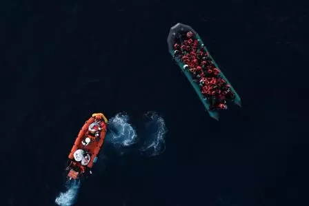 Central Mediterranean: almost 400 people rescued in less than two days