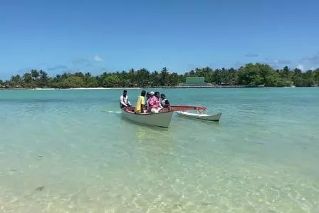 Kiribati: Ang liblib na islang bansa na humaharap ngayon sa tatlong banta sa kalusugan