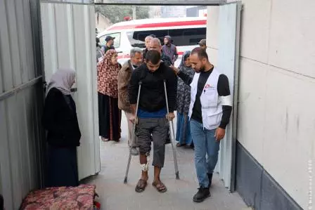 Gaza: Ang mga pag-uutos na lumikas at matinding pagbobomba sa paligid ng mga ospital ay nag-iiwan ng kakaunting mapagpipilian para sa pangangalagang pangkalusugan ng mga sibilyan