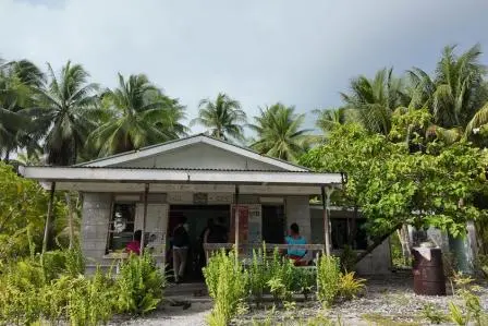 Kiribati: A joint humanitarian, private and public sector response to healthcare waste management