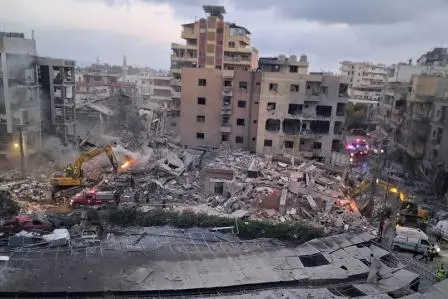 Southern Lebanon: Death, injury and significant damage after Israeli airstrike in Sour (Tyre)